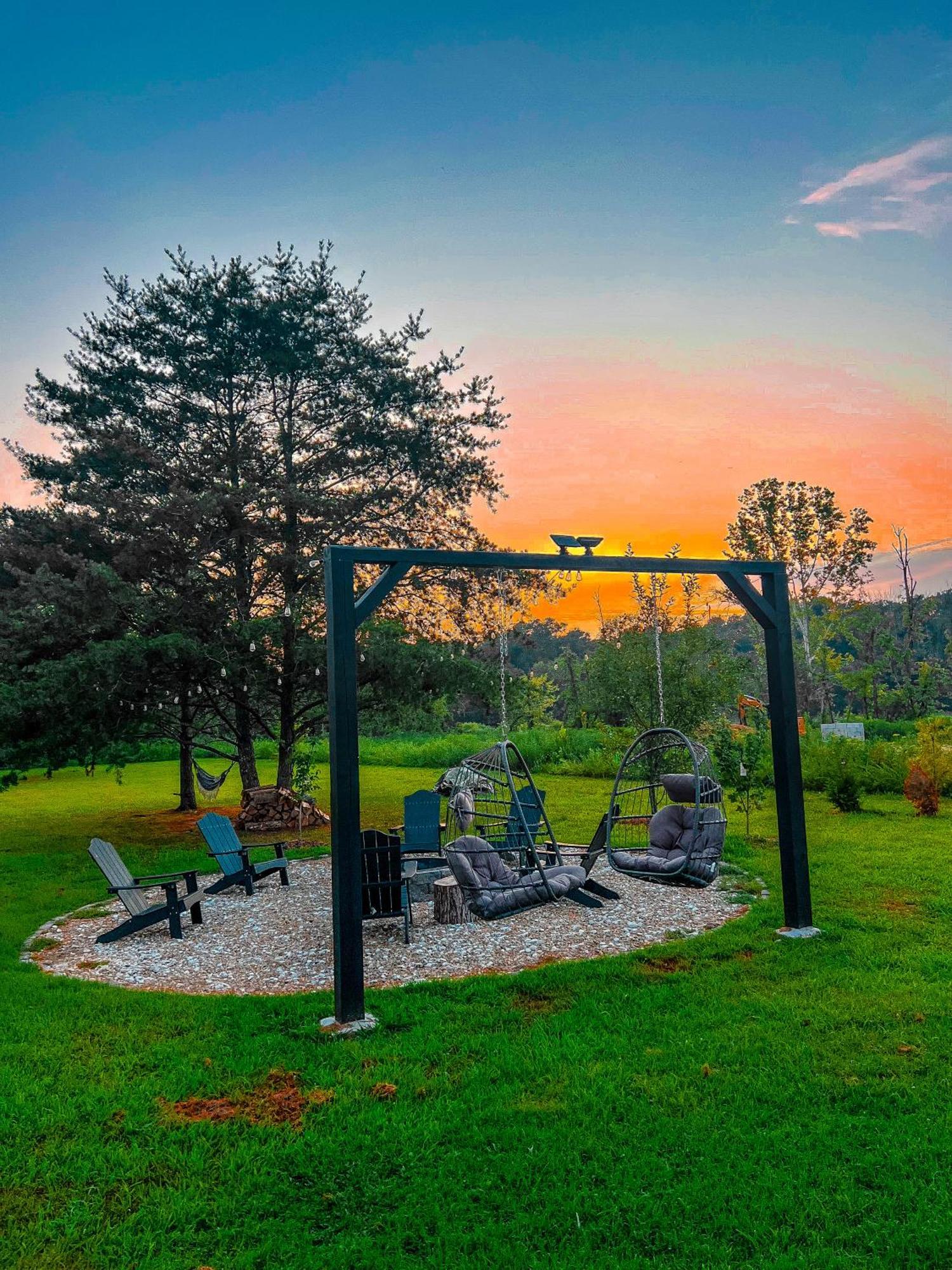 Southern Charm 3Br Fire Pit Pool Table 7Beds سيفيرفيل المظهر الخارجي الصورة